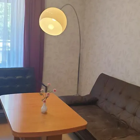 Stadtrand 3*
