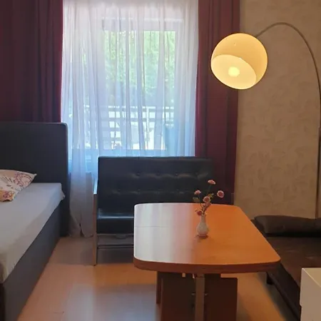 Stadtrand Aparthotel 3*