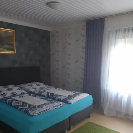 Aparthotel Stadtrand 3*