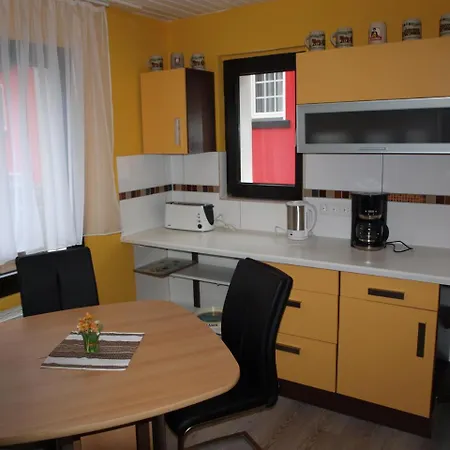 Ferienwohnungen-monteurzimmer Lemberg 2*